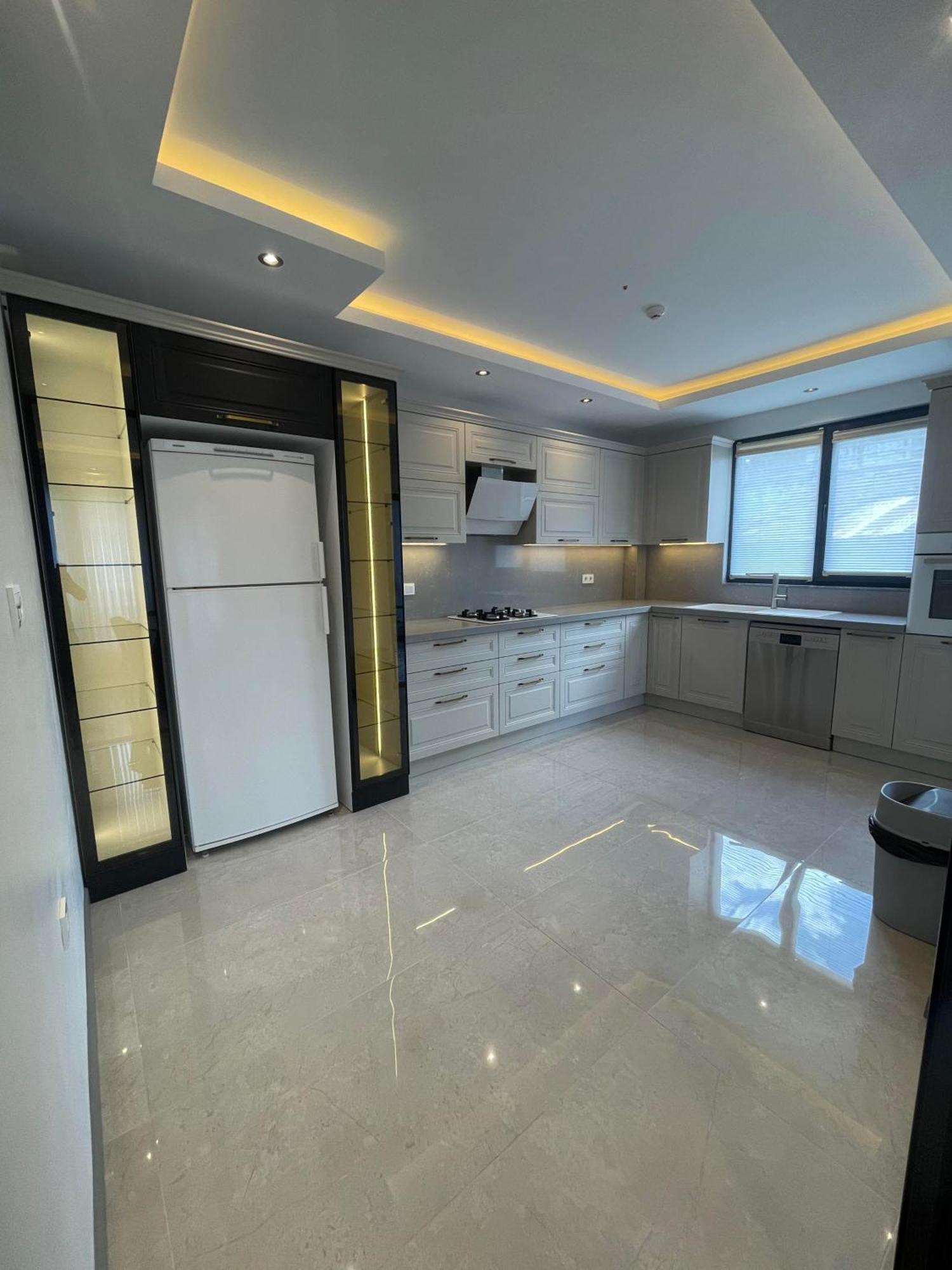 Apartment Imera *